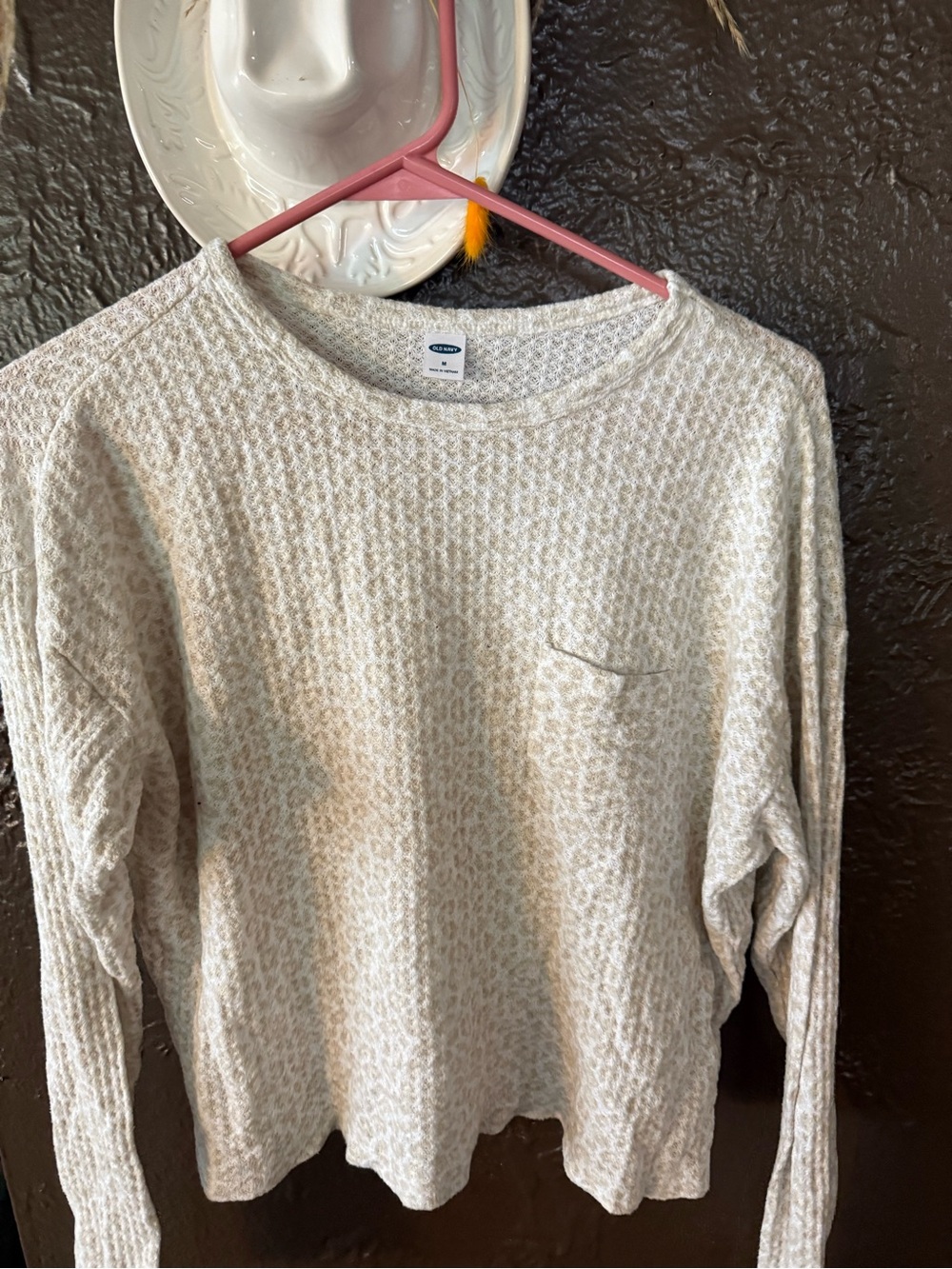 Old Navy Cream Textured Crewneck Sweater